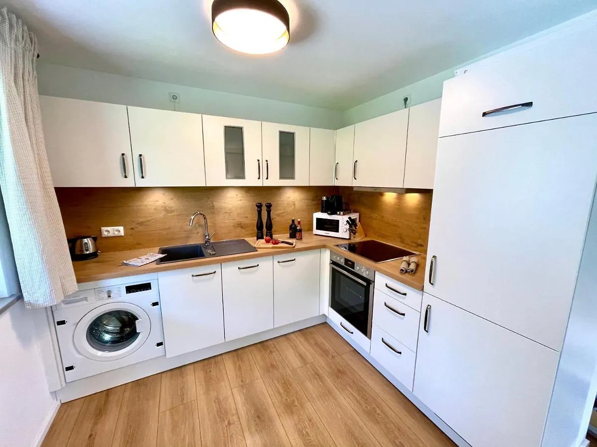 Sweet Home Apartment Ammersee - Eco-Friendly, Boxspring, Garden, Wifi Inning am Ammersee