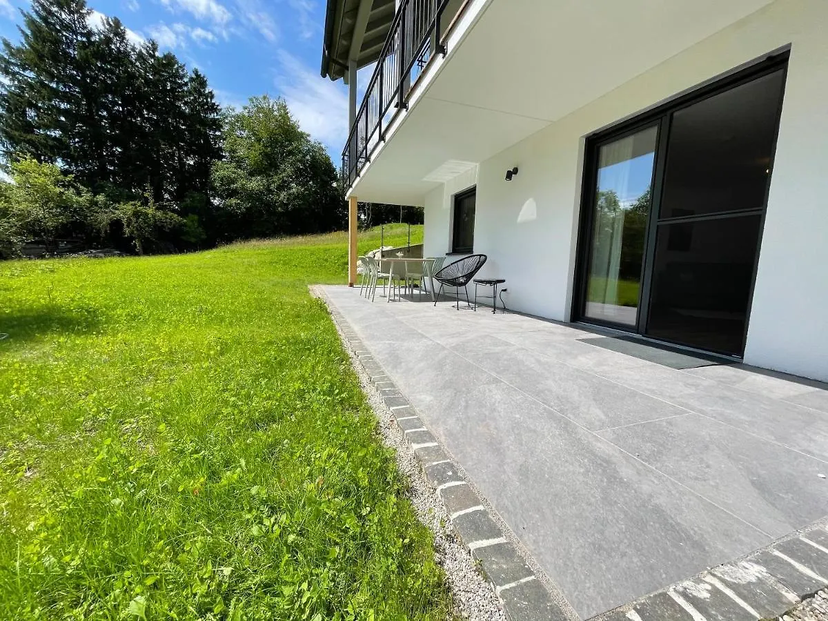 Sweet Home Apartment Ammersee - Eco-Friendly, Boxspring, Garden, Wifi Inning am Ammersee